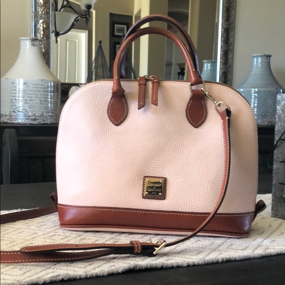Dooney & Bourke light blush handbag 👜 - Picture 3 of 7